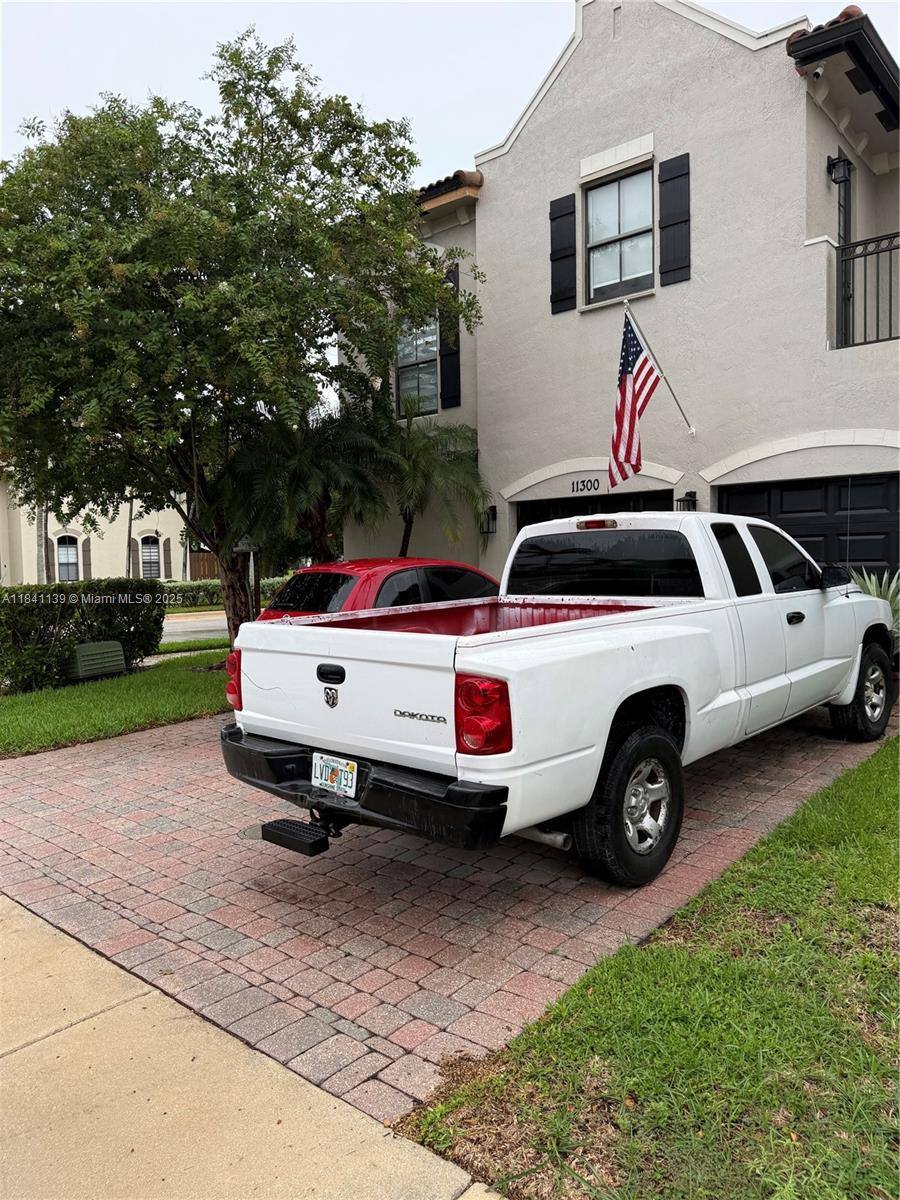 Townhouse for rent at 11300 SW 236 Lane, Homestead, FL 33032