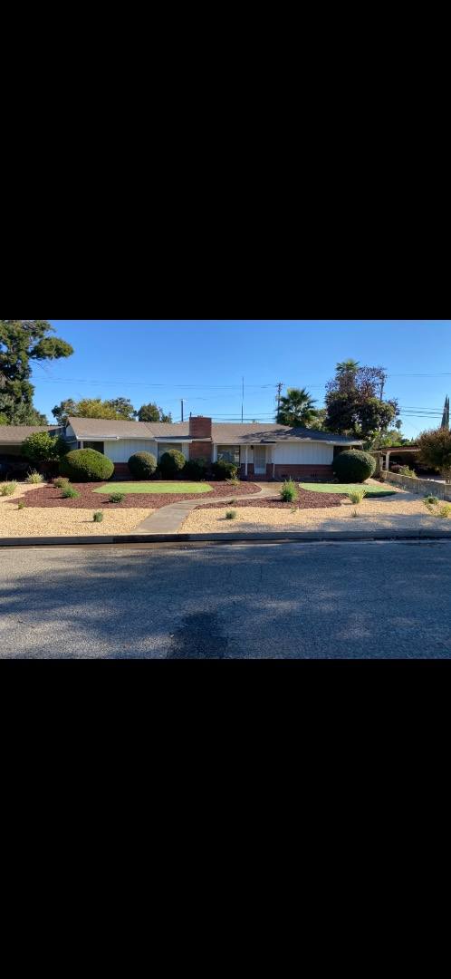 House for rent at 109 S Park Dr, Madera, CA 93637