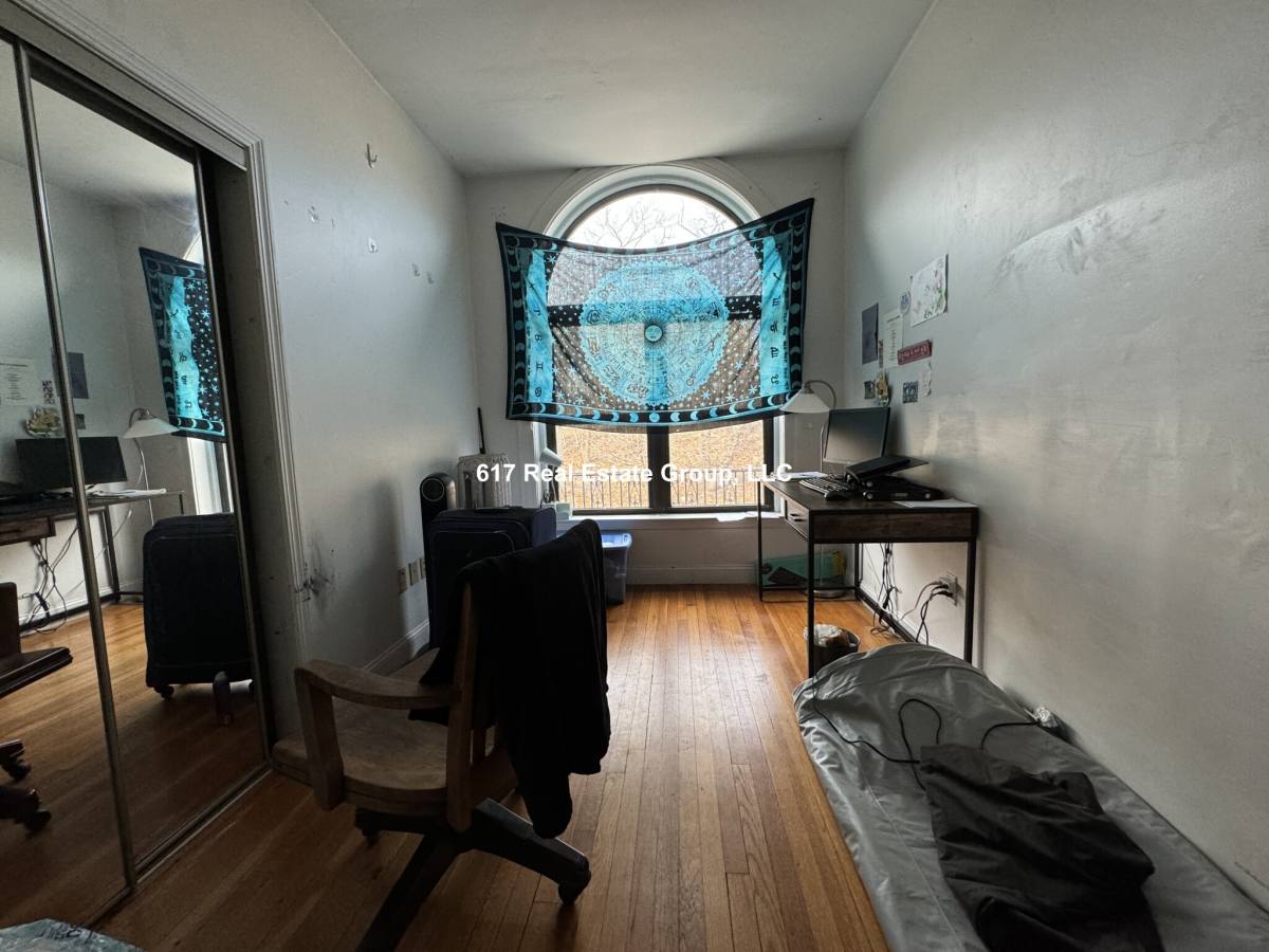 Apartment for rent at 33 Egremont St #3L, Brighton, MA 02135