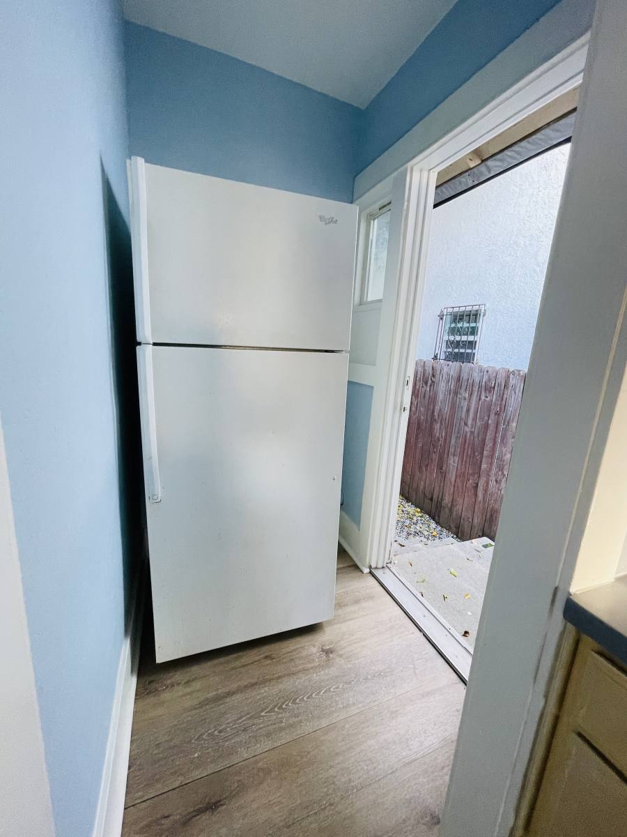 Townhouse for rent at 1712 E 8th St, Long Beach, CA 90813