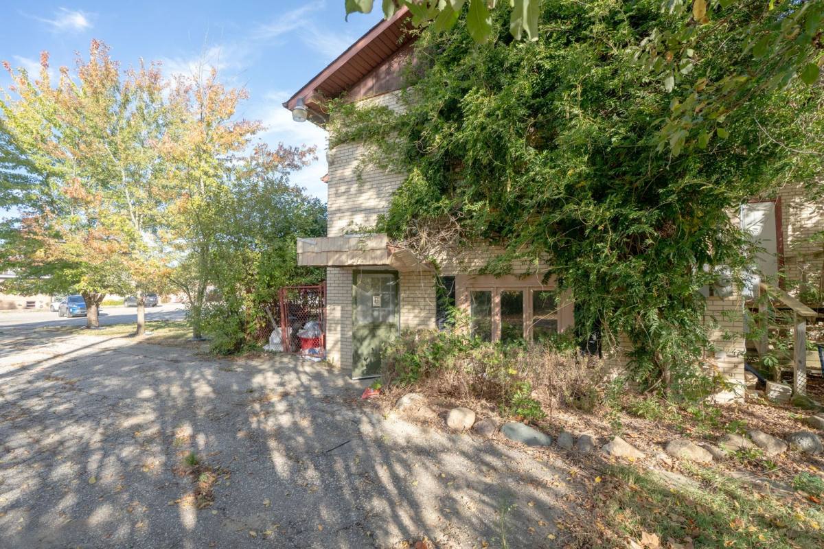 House for rent at 516 N St, Yale, MI 48097