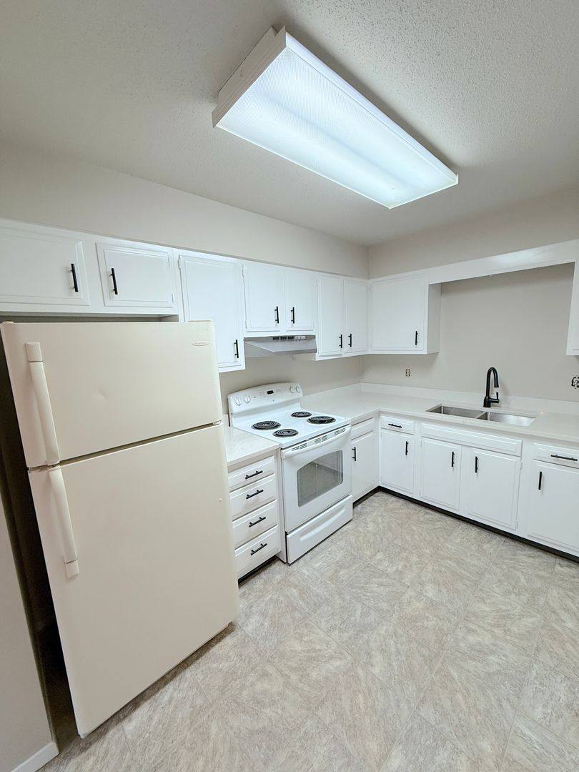 Apartment for rent at 301 W 18th St, Sioux Falls, SD 57105