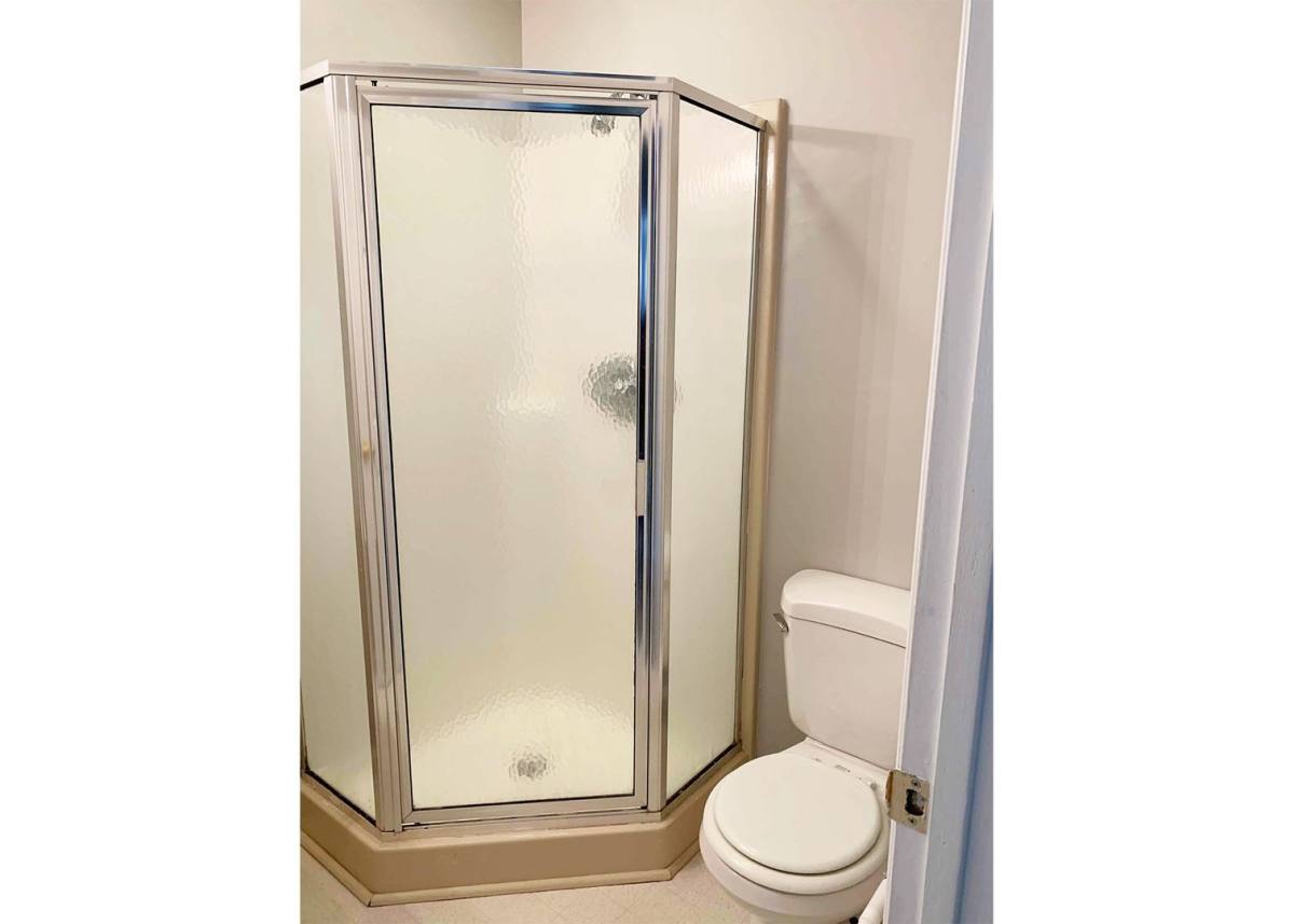 Apartment for rent at 3227 Bishop St, Cincinnati, OH 45220