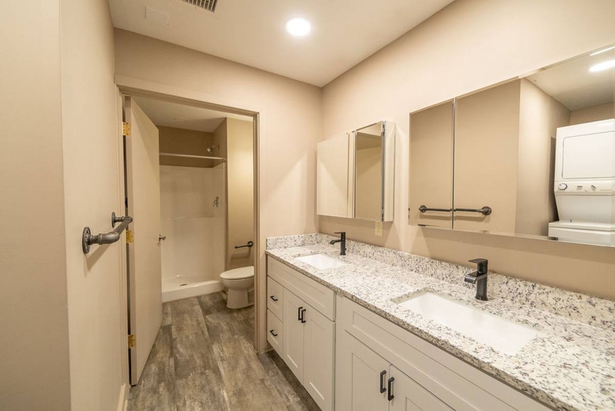 Apartment for rent at 2320 Superior Ave, Cleveland, OH 44114