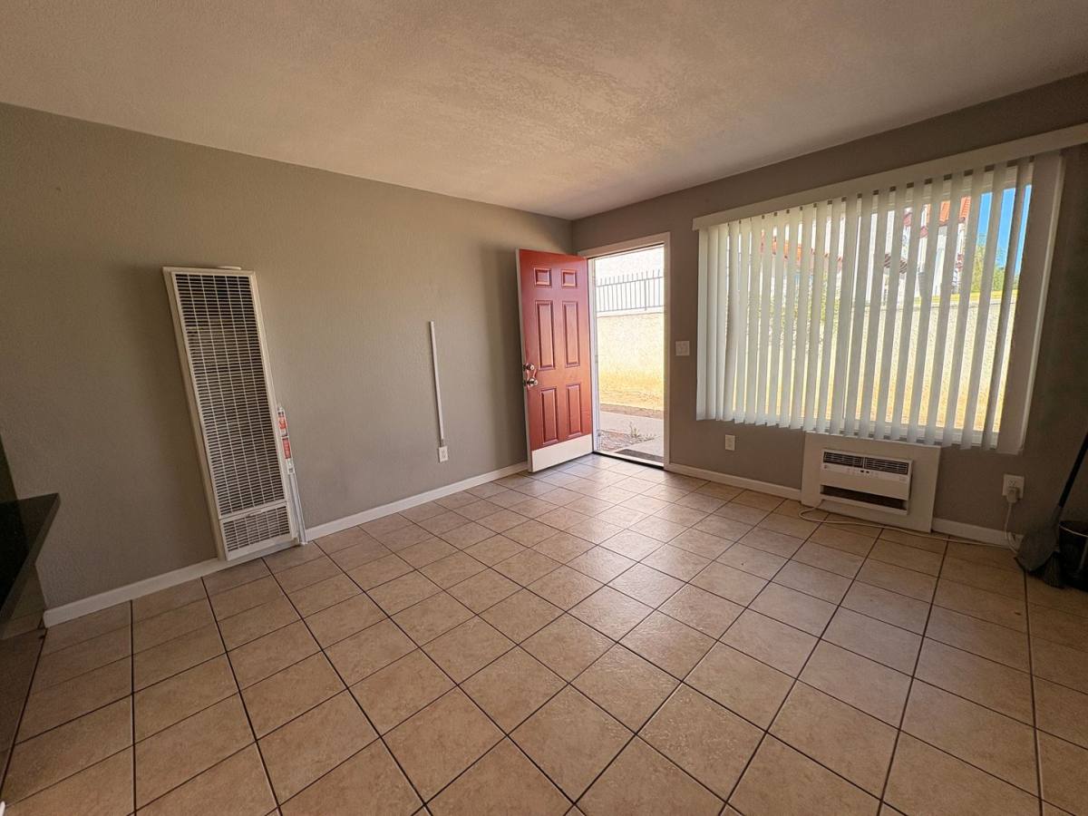 Apartment for rent at 24238 Postal Ave #6, Moreno Valley, CA 92553