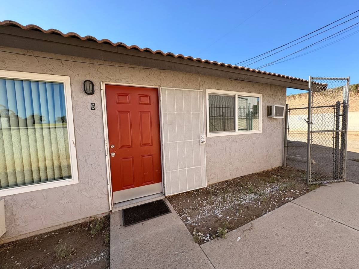 Apartment for rent at 24238 Postal Ave #6, Moreno Valley, CA 92553