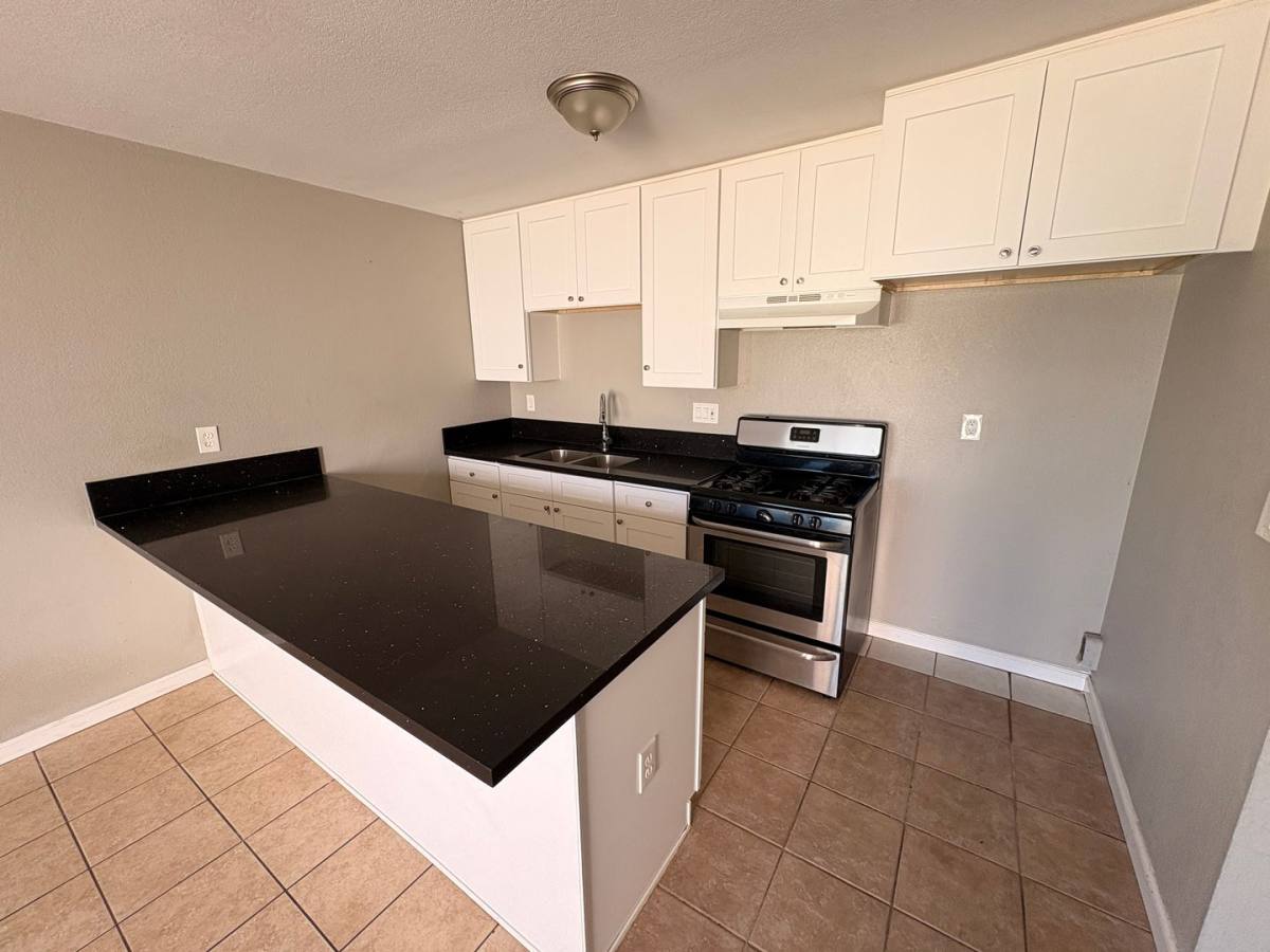 Apartment for rent at 24238 Postal Ave #6, Moreno Valley, CA 92553