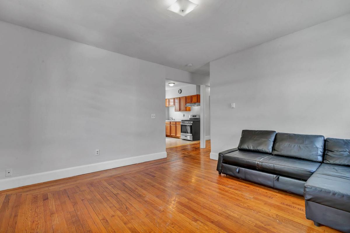 Apartment for rent at 608-612 George St, New Haven, CT 06511