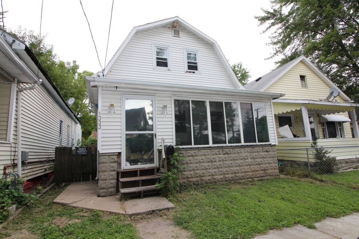 House for rent at 1333 Peck St, Toledo, OH 43608