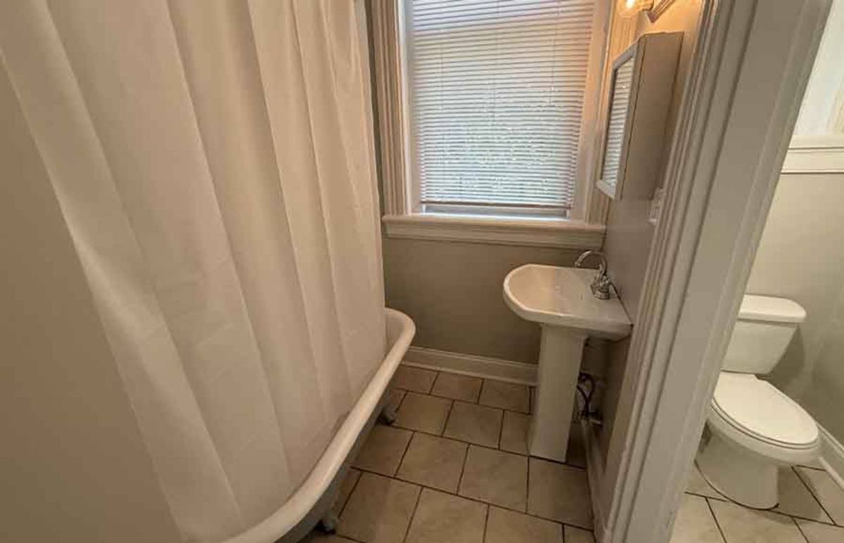 Apartment for rent at 2215-2217-2219 Ohio Ave, Cincinnati, OH 45219