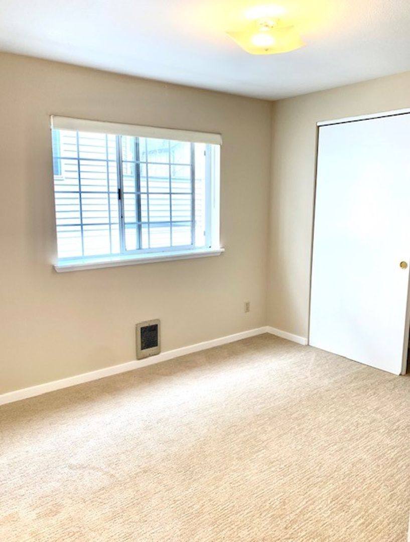 Apartment for rent at 1412 NW 61st, Seattle, WA 98107