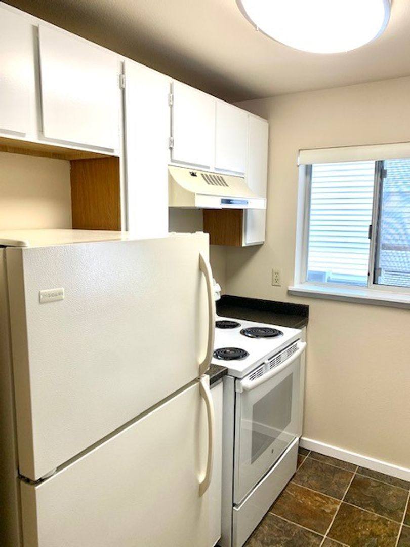Apartment for rent at 1412 NW 61st, Seattle, WA 98107