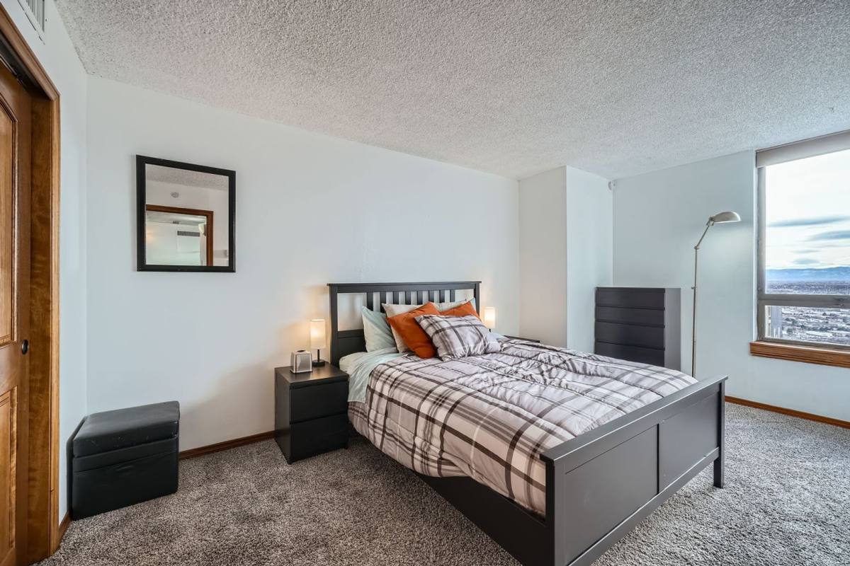 Apartment for rent at 1020 15th St, Denver, CO 80202