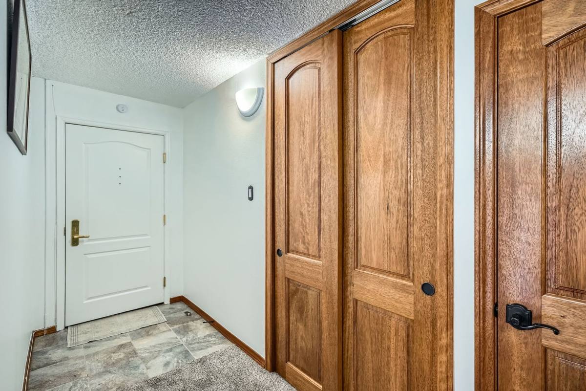 Apartment for rent at 1020 15th St, Denver, CO 80202
