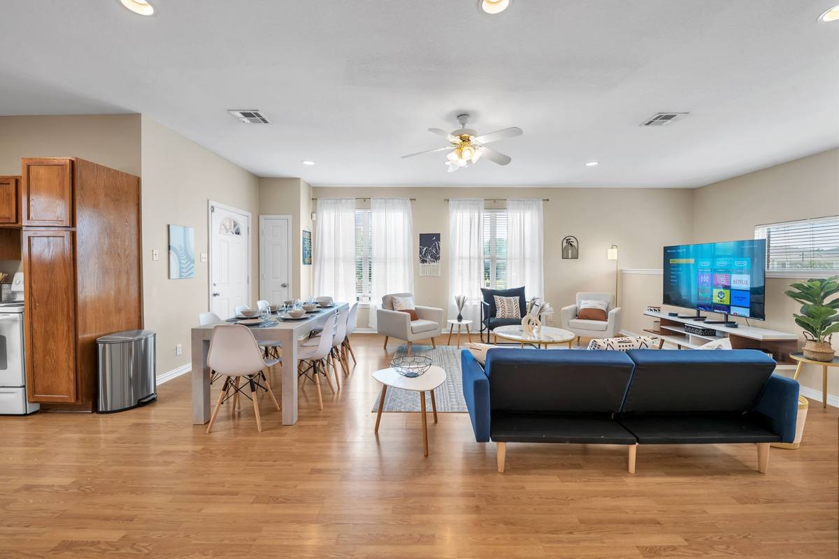 Apartment for rent at 1425 James Ave, Waco, TX 76706