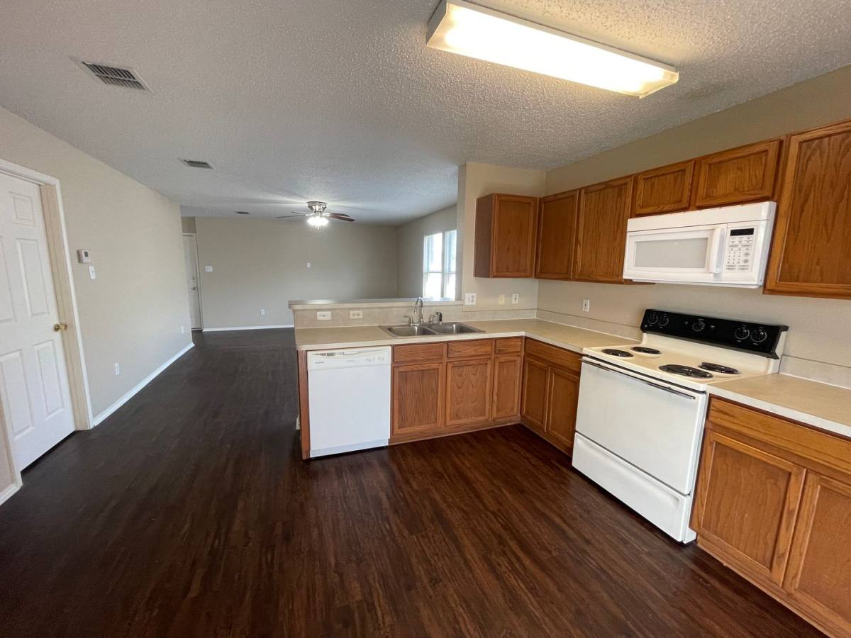 House for rent at 1123 Singletree Dr, Forney, TX 75126