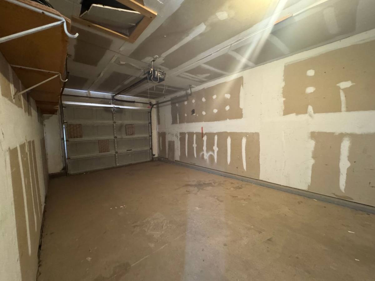 House for rent at 613 S Hemlock Ave, Roswell, NM 88203