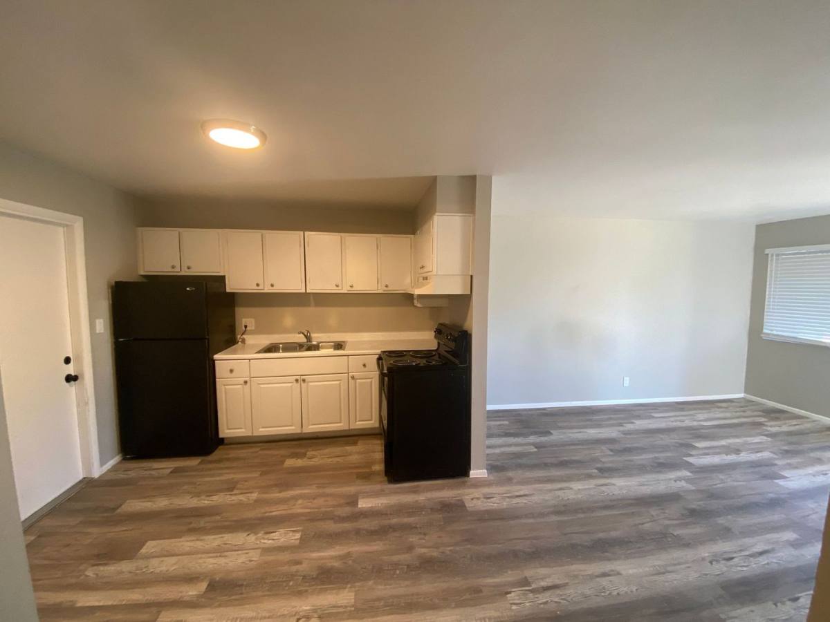 Apartment for rent at 2414 W Devonshire Ave, Phoenix, AZ 85015