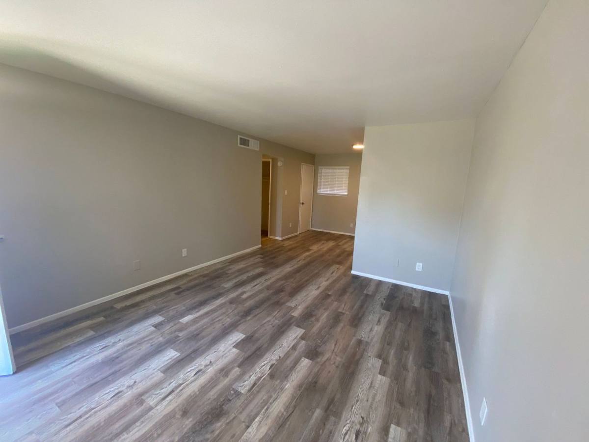 Apartment for rent at 2414 W Devonshire Ave, Phoenix, AZ 85015