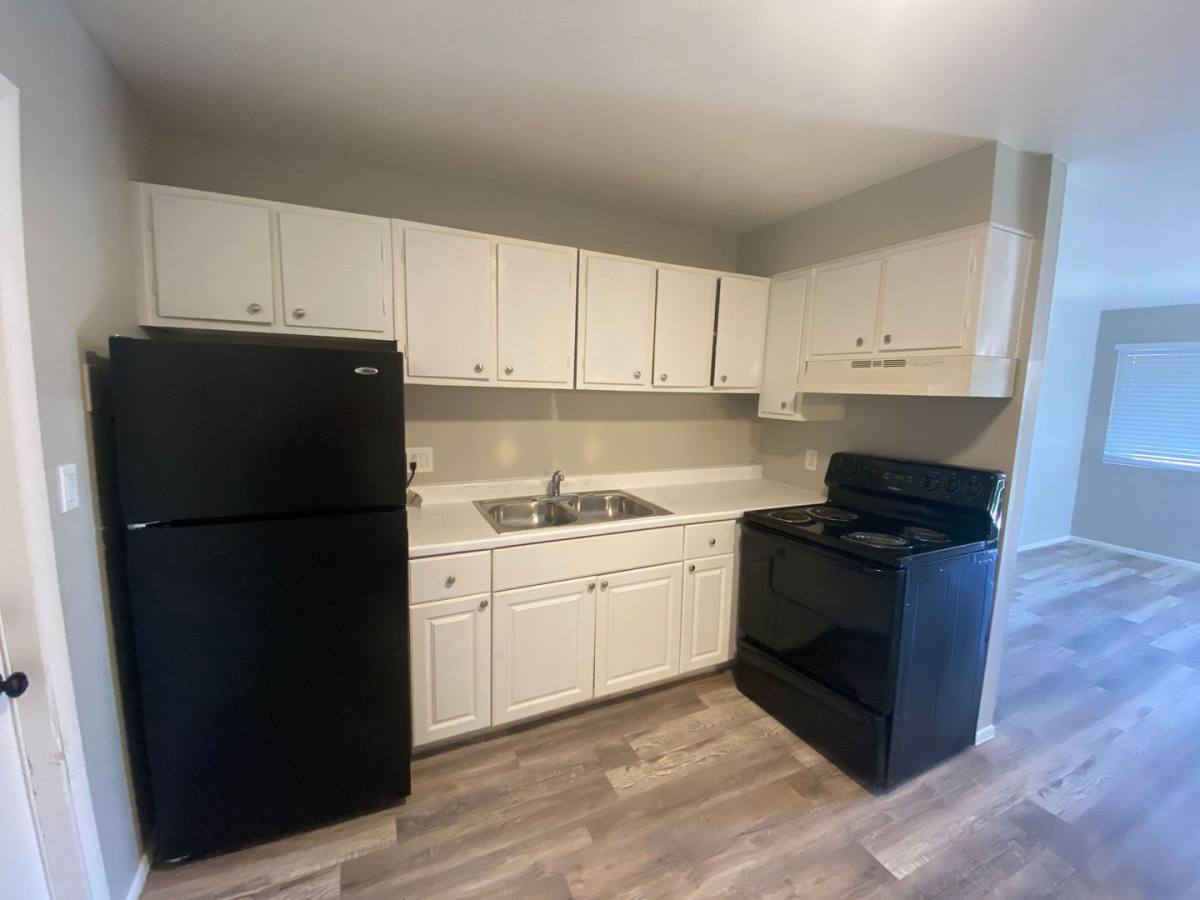 Apartment for rent at 2414 W Devonshire Ave, Phoenix, AZ 85015