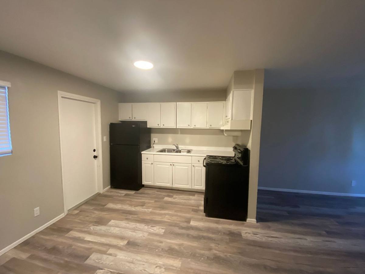 Apartment for rent at 2414 W Devonshire Ave, Phoenix, AZ 85015