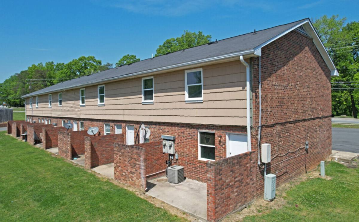 Apartment for rent at 3700-3706 Flint St, Greensboro, NC 27405
