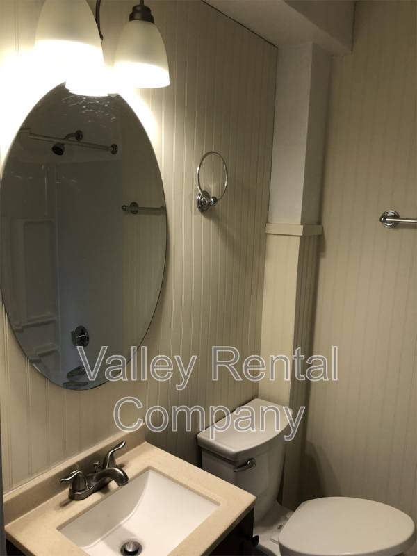 Apartment for rent at 46 Old Amherst Rd #1, Sunderland, MA 01375