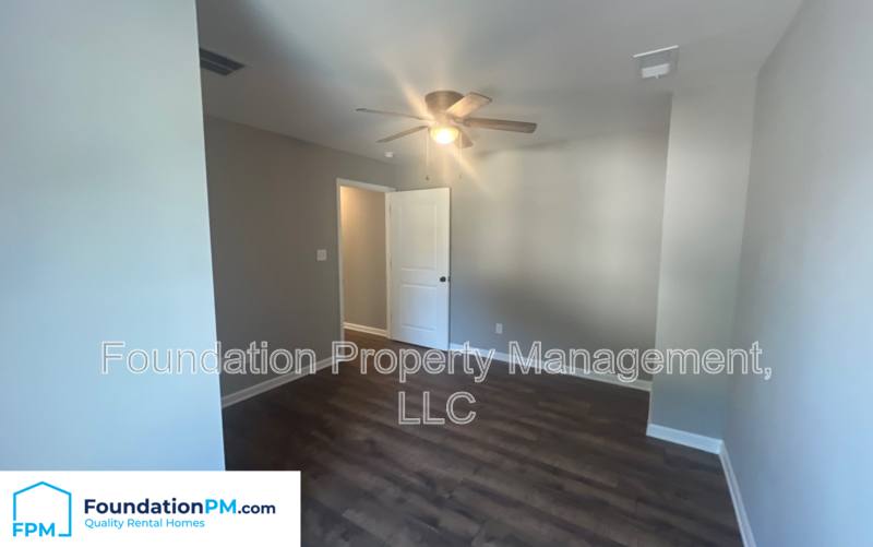 House for rent at 2928 Spottswood Ave, Memphis, TN 38111