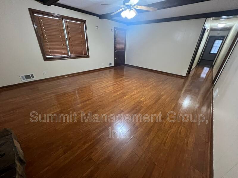 House for rent at 916 Curry Circle, Conyers, GA 30094