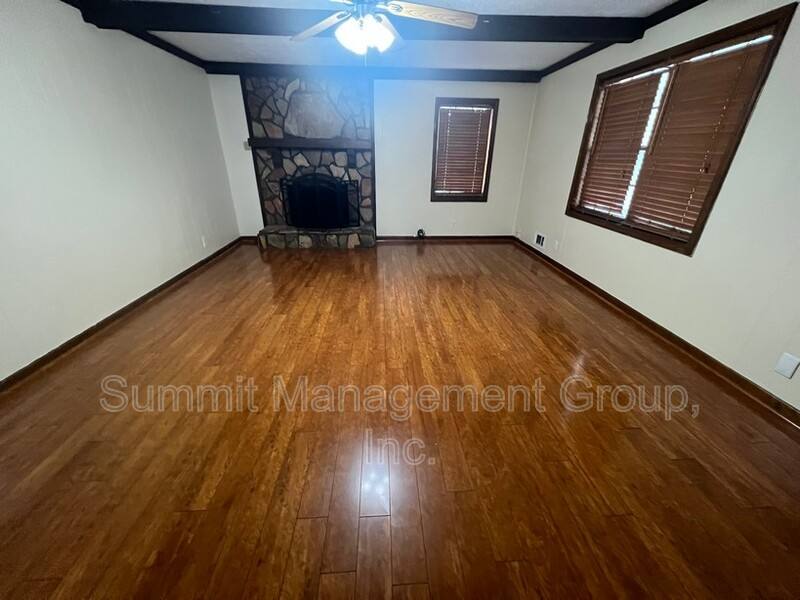 House for rent at 916 Curry Circle, Conyers, GA 30094