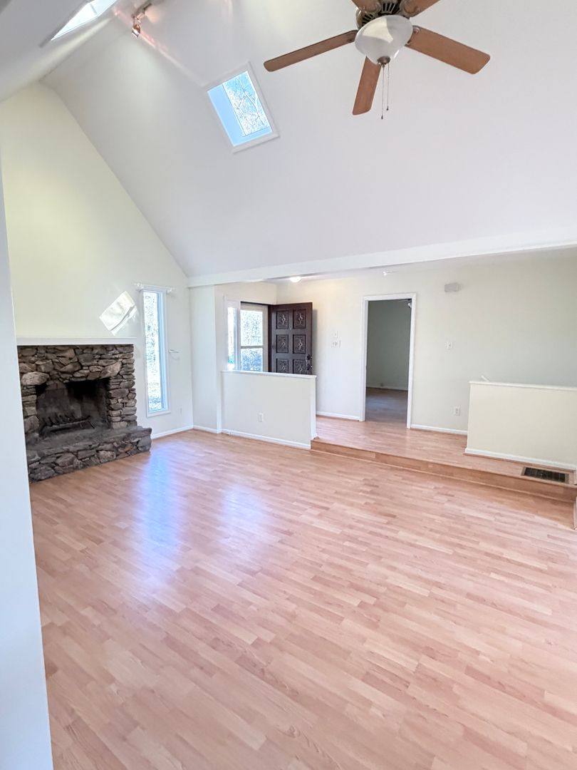 House for rent at 56 Dunwood Rd, Asheville, NC 28804