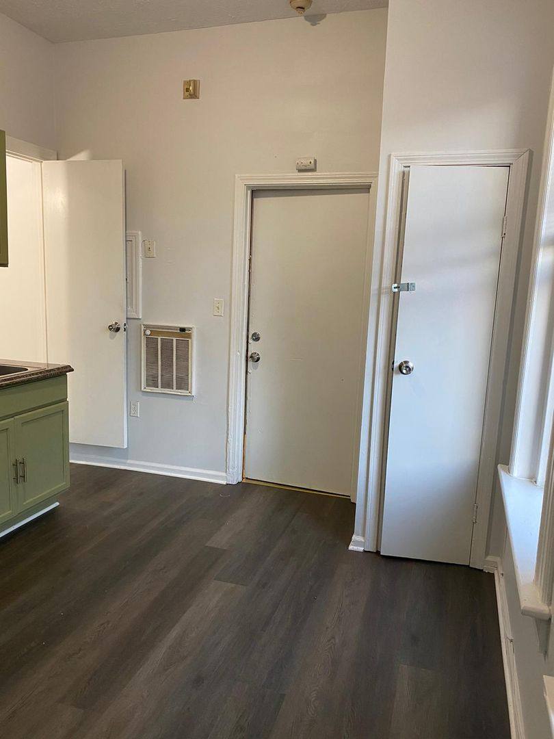 Apartment for rent at 81 W Main St, Meriden, CT 06450