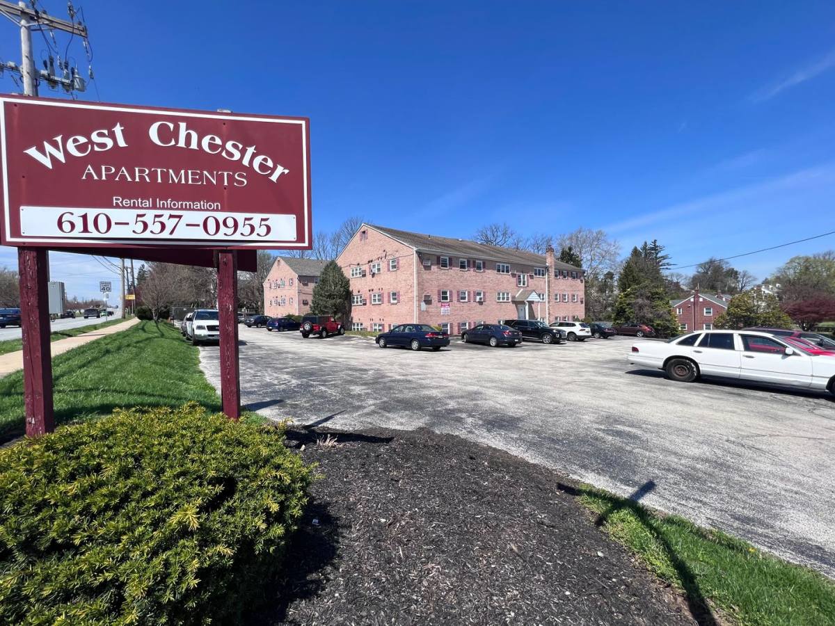 Apartment for rent at 2201 W Chester Pike, Broomall, PA 19008