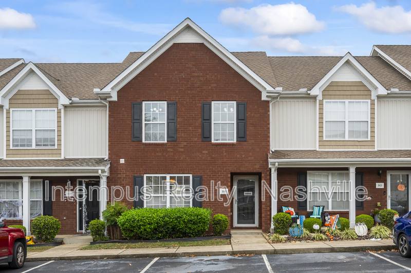 Townhouse for rent at 3019 Burnt Pine Dr, Smyrna, TN 37167