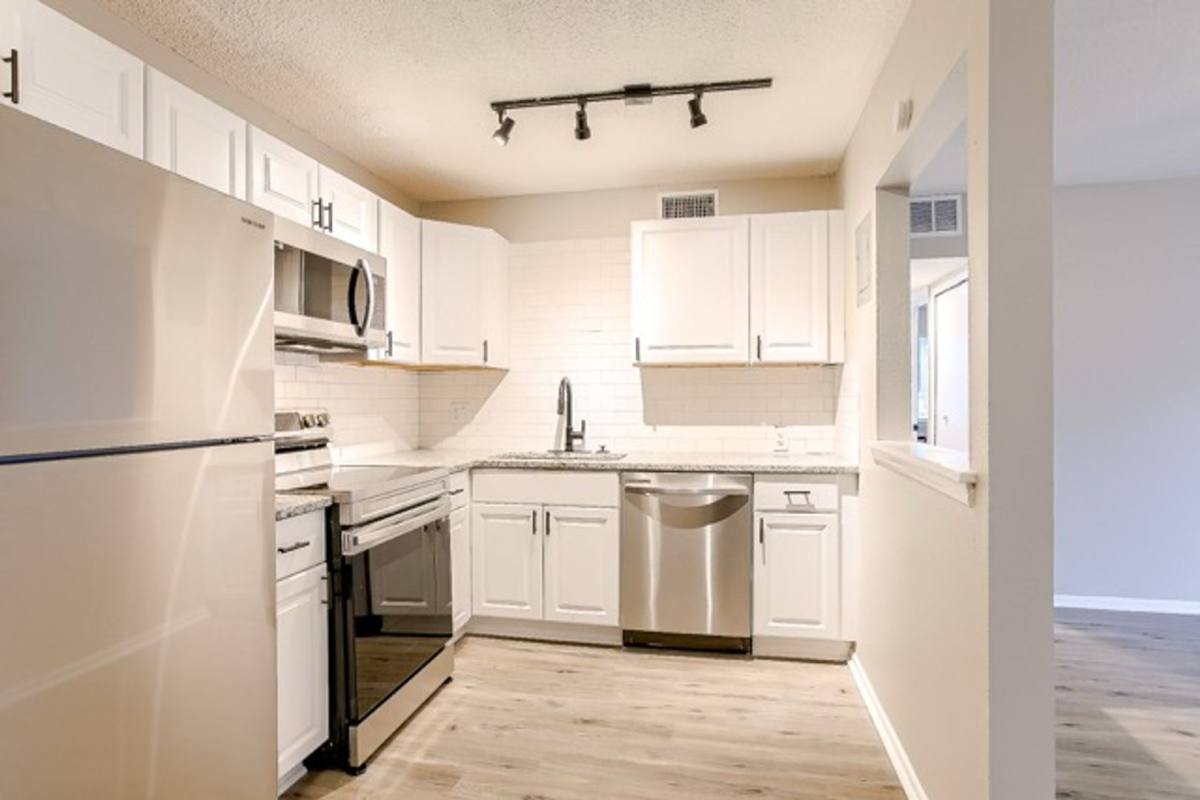 Apartment for rent at 1400 N 38th St, Kansas City, KS 66102