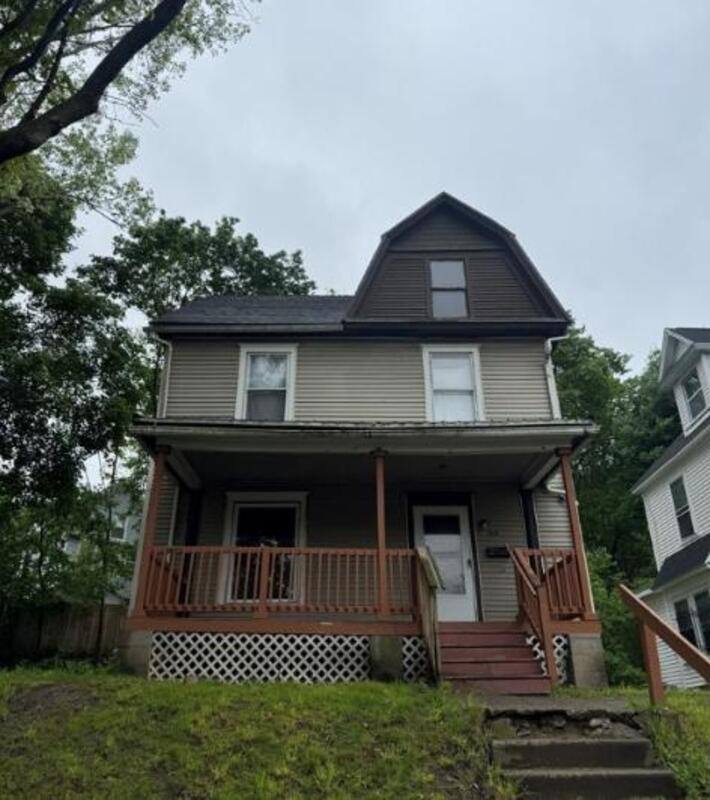 House for rent at 213 Flint St, Rochester, NY 14608