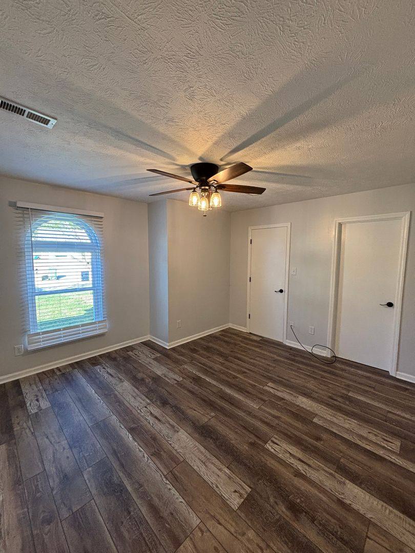 House for rent at 7800 Branford Court, Powell, TN 37849