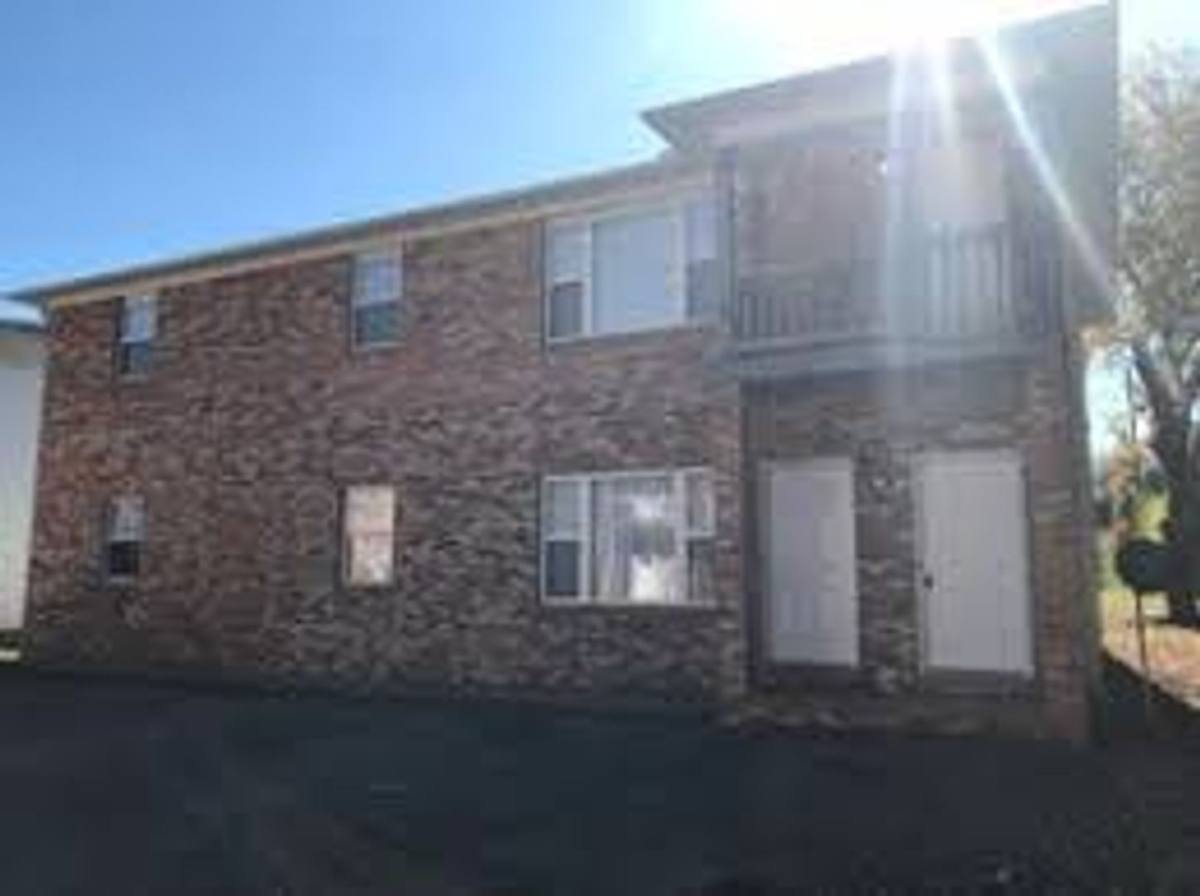 Apartment for rent at 281 Foxworth Dr, Jackson, TN 38305