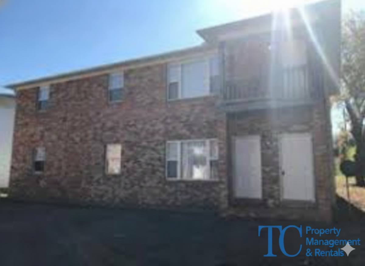 Apartment for rent at 281 Foxworth Dr, Jackson, TN 38305