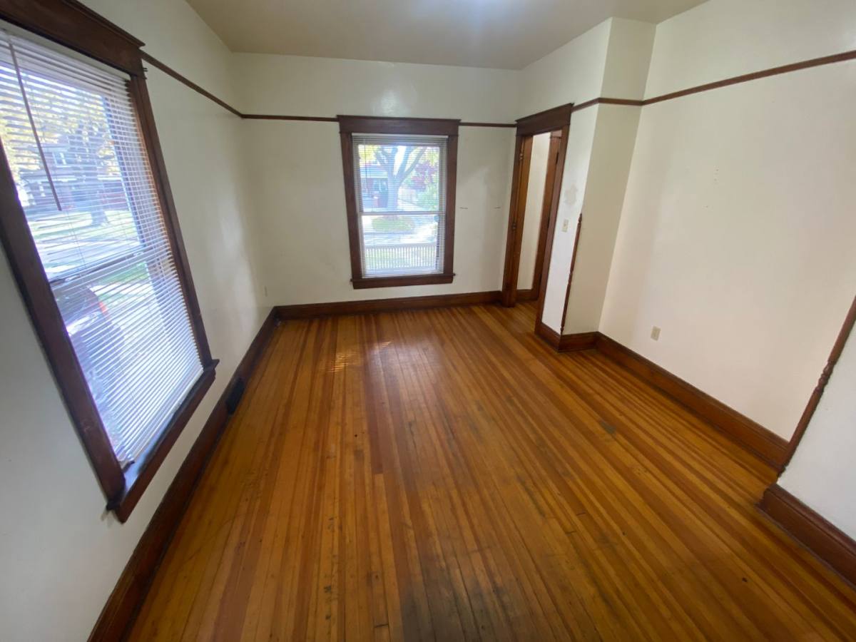 House for rent at 920 E St, Lincoln, NE 68508