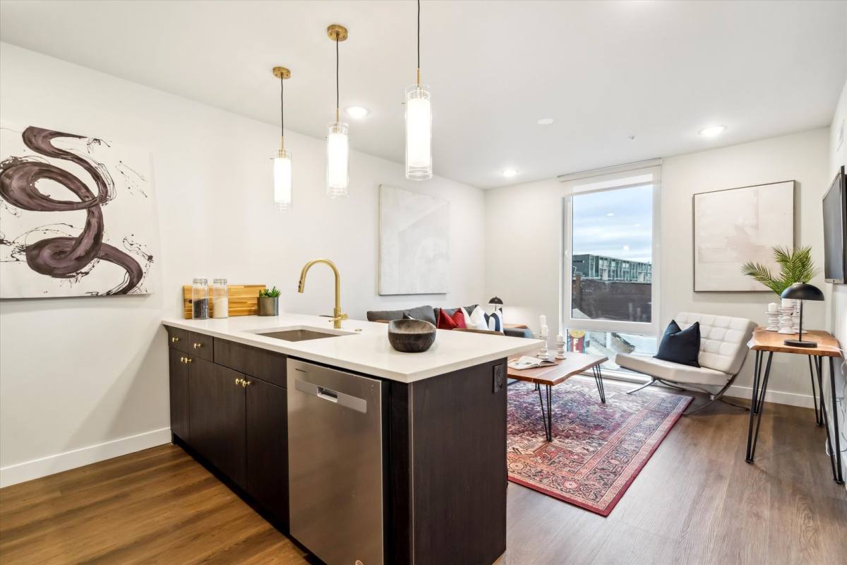 1102 Germantown Ave, Philadelphia, PA 19123 - Apartment for Rent - Image 3