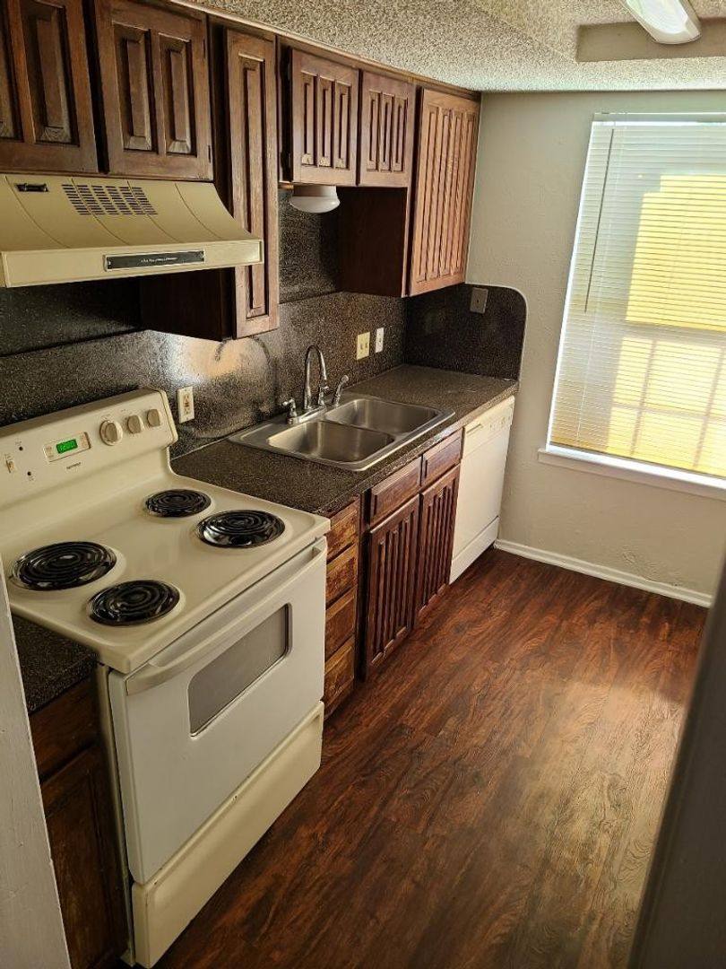 Apartment for rent at 3117 Las Vegas Trail, Fort Worth, TX 76116