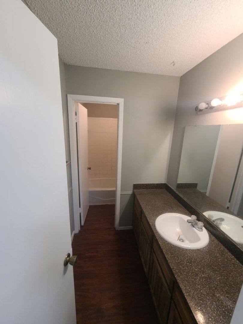 Apartment for rent at 3117 Las Vegas Trail, Fort Worth, TX 76116