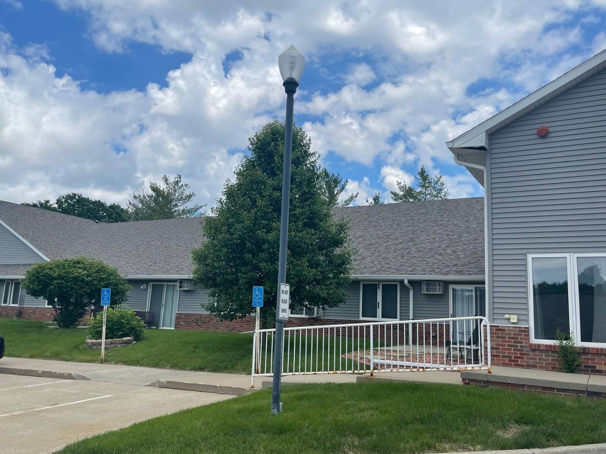 Apartment for rent at 2625 Vine St, West Des Moines, IA 50265