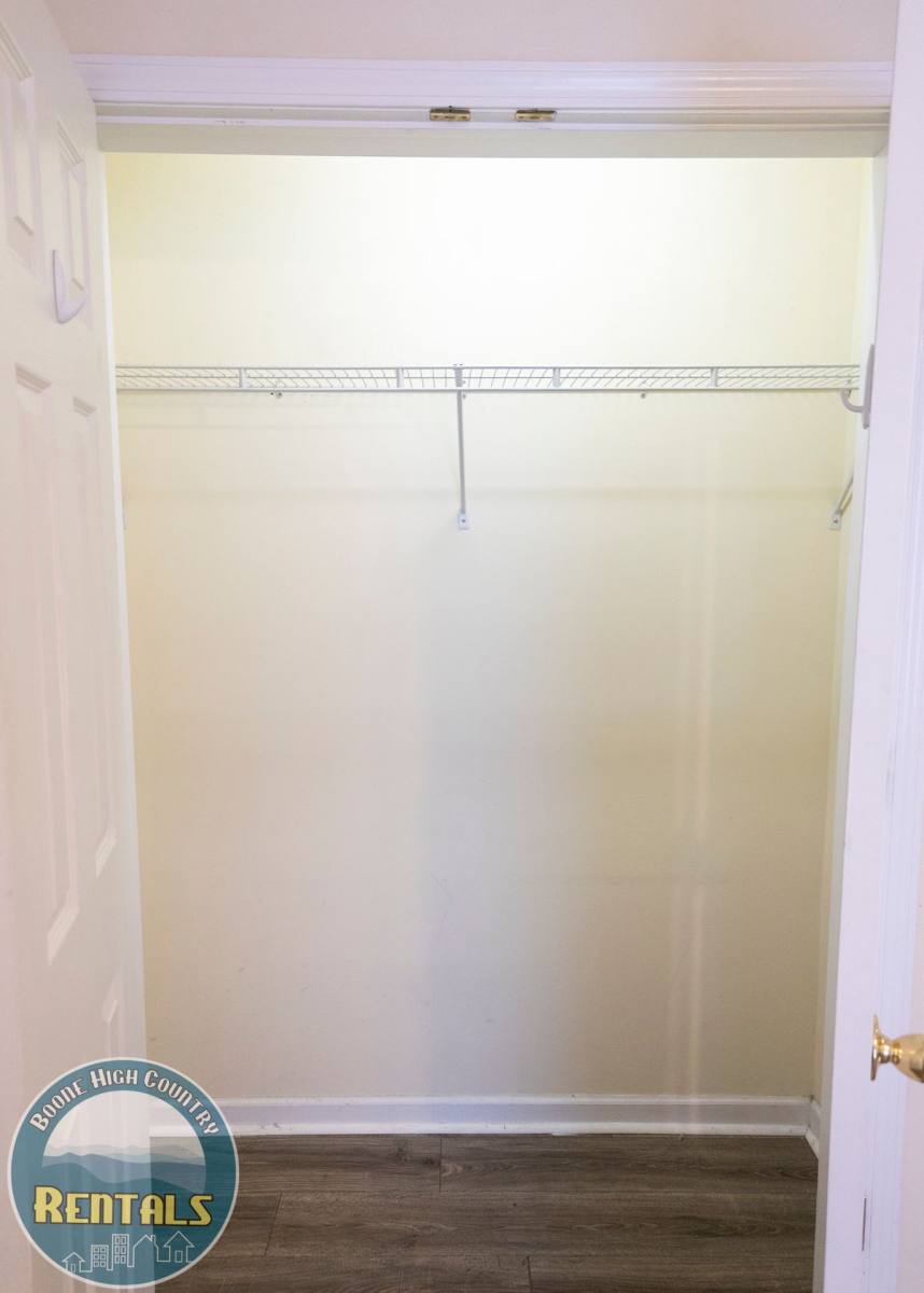 Apartment for rent at 1555 W King St, Boone, NC 28607