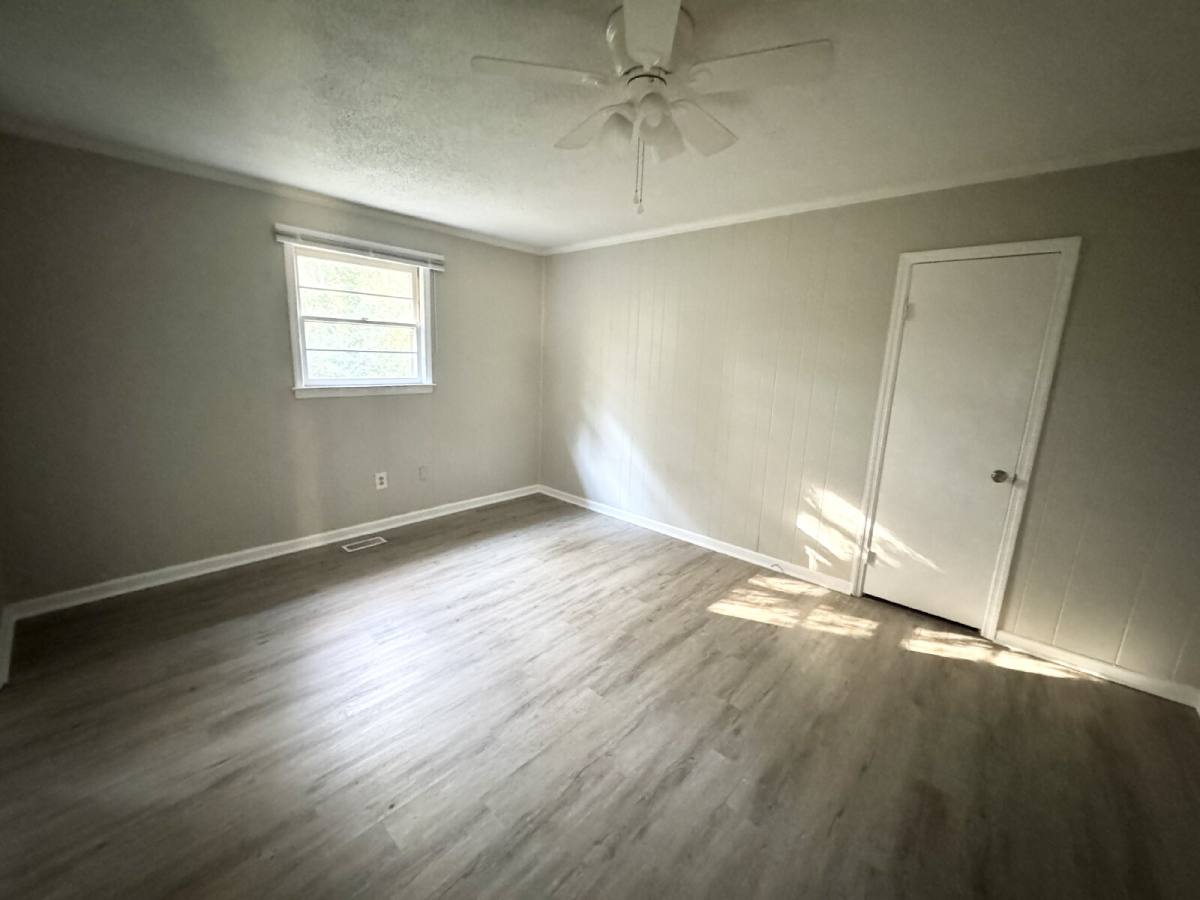 Apartment for rent at 200 Holliday Lane - A, Pendleton, SC 29670