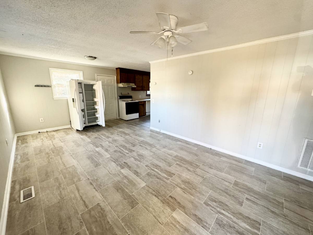 Apartment for rent at 200 Holliday Lane - A, Pendleton, SC 29670