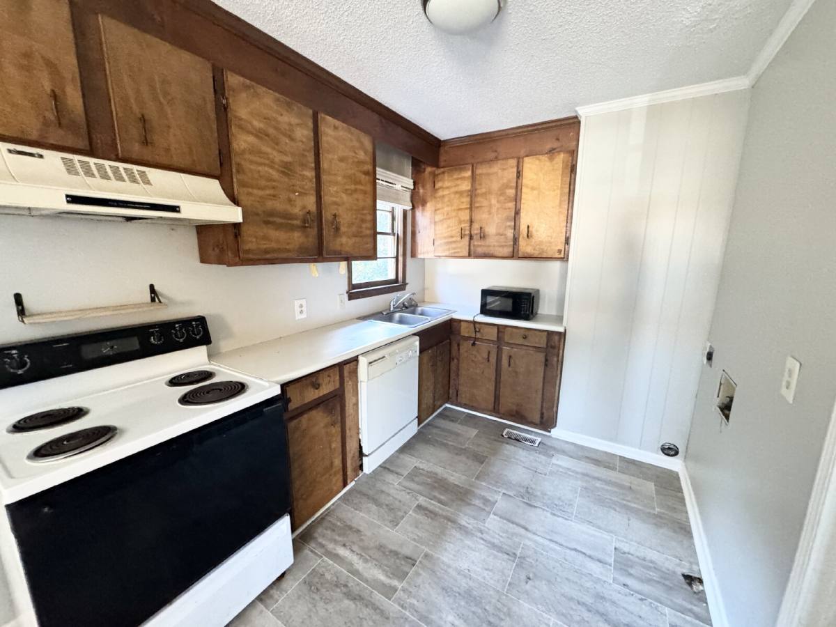 Apartment for rent at 200 Holliday Lane - A, Pendleton, SC 29670