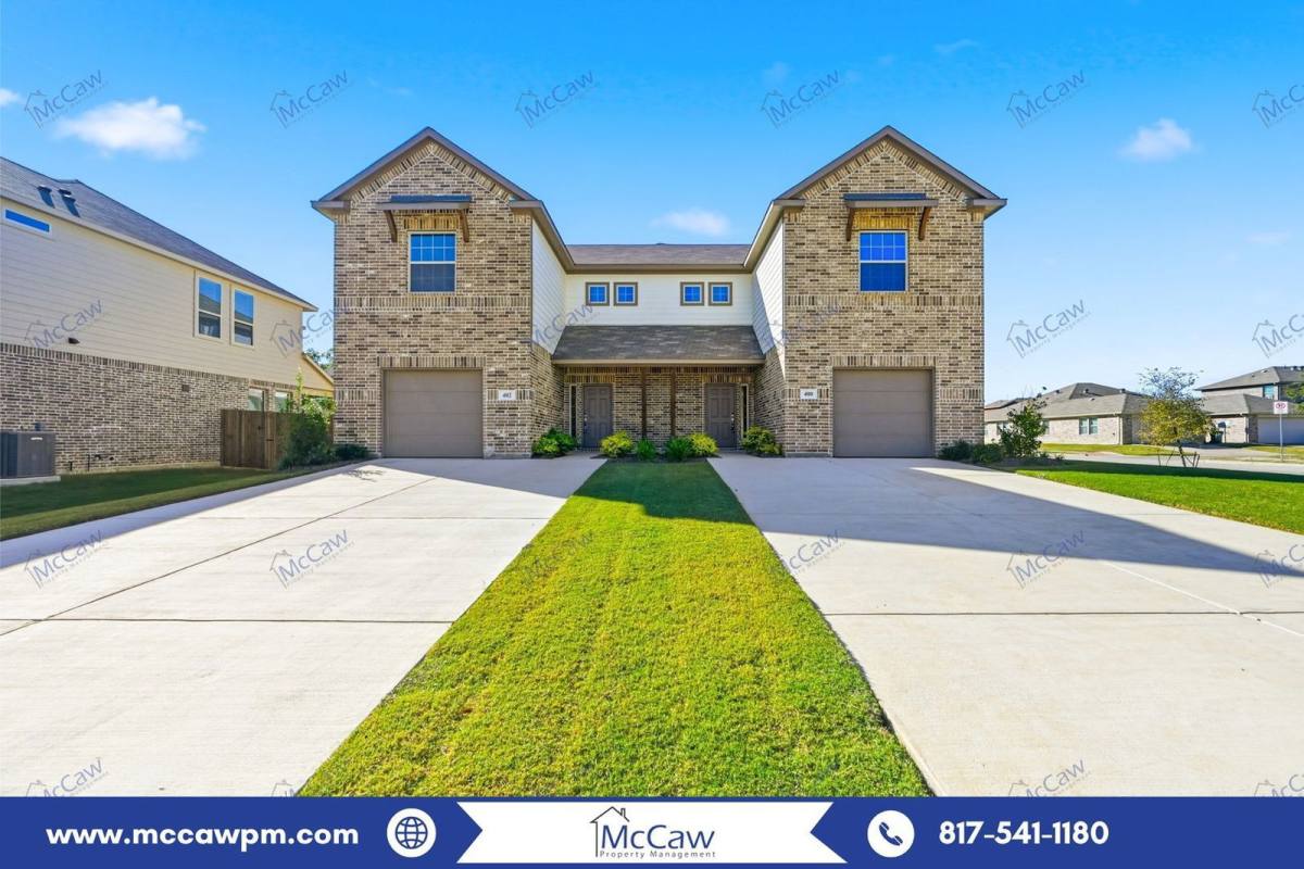 Apartment for rent at 400 Wrangler Lane, Denton, TX 76205