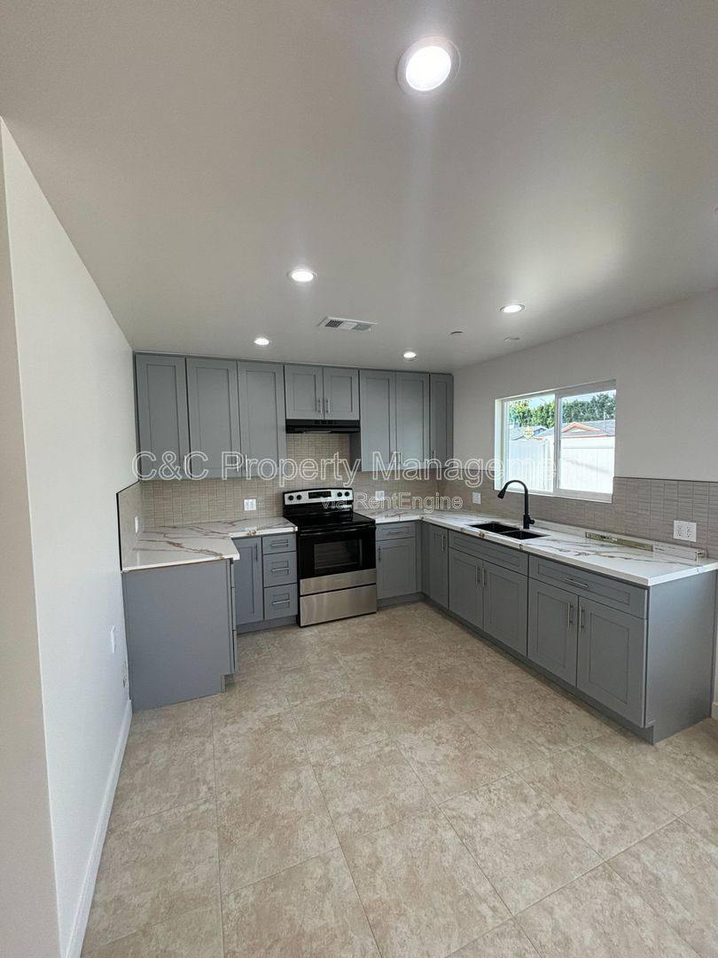 House for rent at 18110 Gault St, Reseda, CA 91335